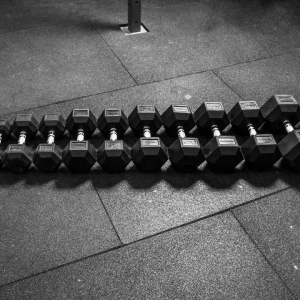 Гантель 1 кг гексагональная